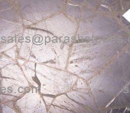 picture of classic quartz surface, slab & tiles