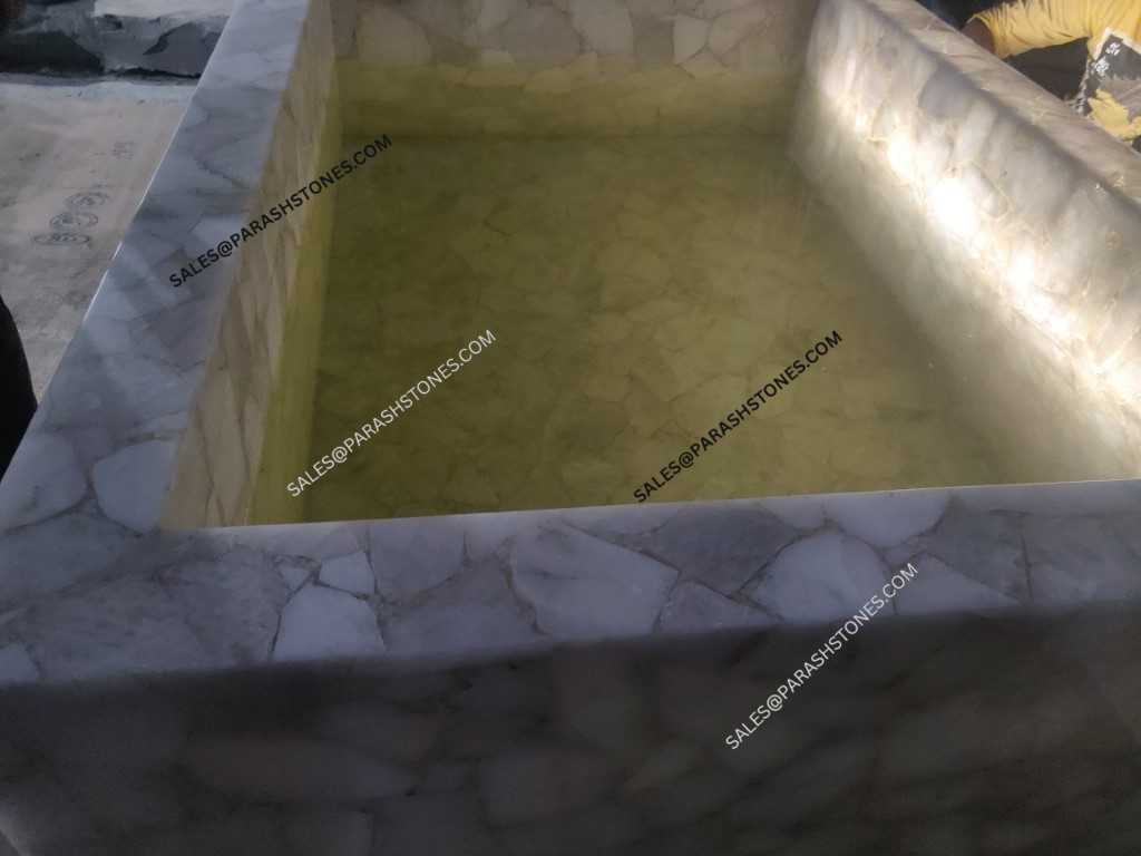 Gemstone-Bathtub (5)