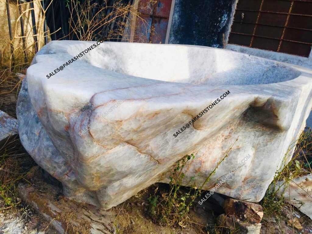 Gemstone-Bathtub (7)