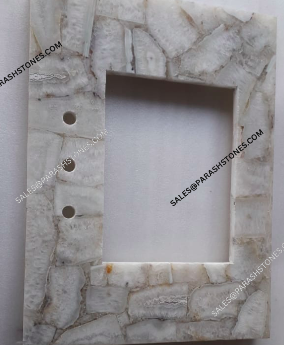 white-gava-agate-slab-tiles-surface (1)