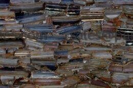Agate tile with glossy finish