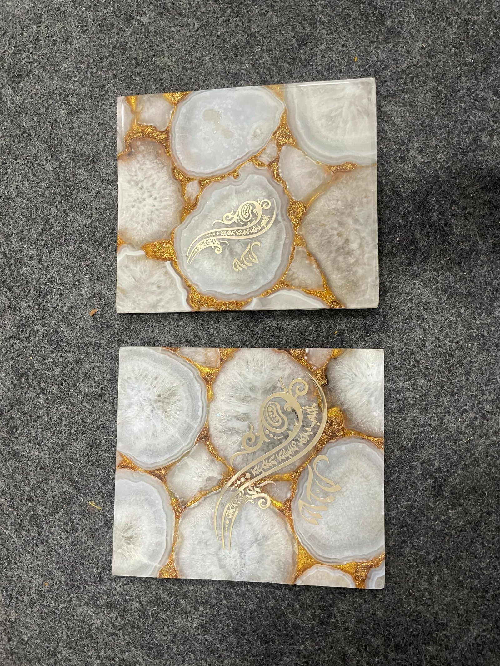 white-agate-golden-foil-tiles