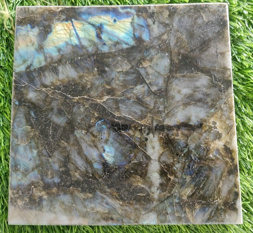 Labradorite slabs