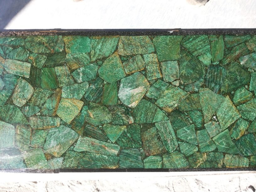 Russian Serpentine slab surface